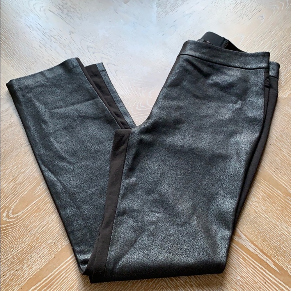 TAHARI Black Front Shimmer Legging Pants 8